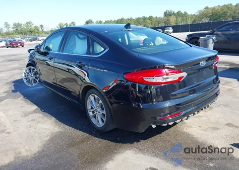 2019 Ford Fusion Hybrid Se z USA, uszkodzony, nr VIN 3FA6P0LU8KR156820
